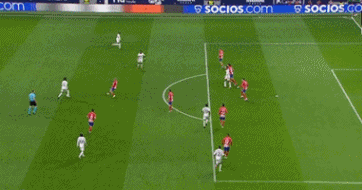 米体：尤文需解决中锋和中场问题，是否需要小基耶萨仍存疑虑